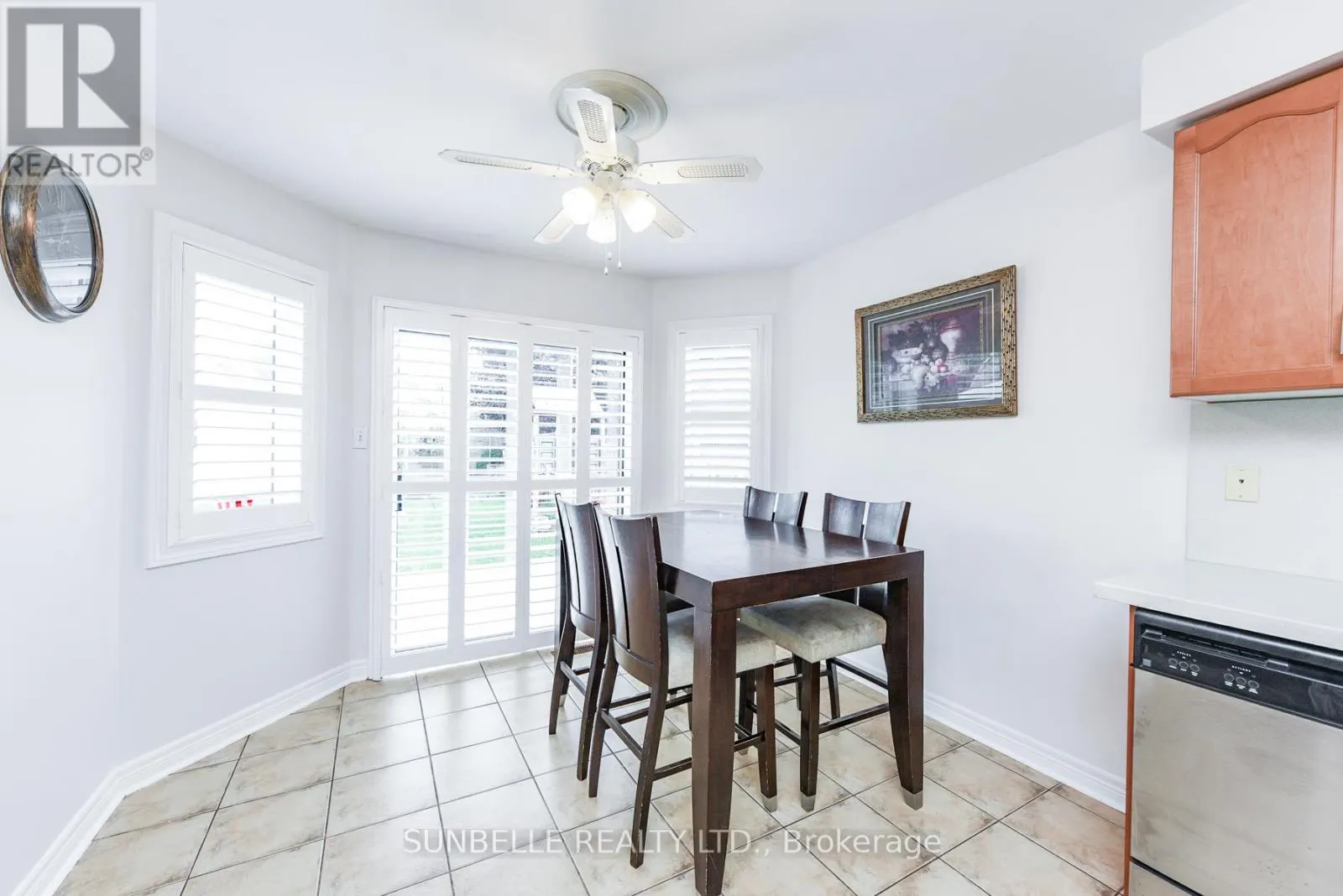 38 SUNNY GLEN CRESCENT