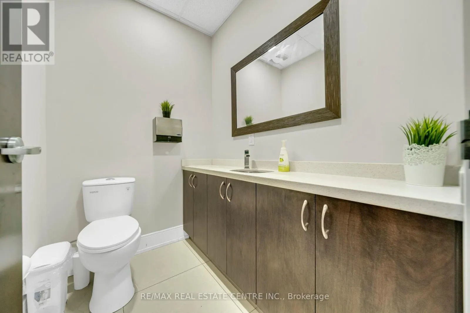 #16 - 1200 DERRY ROAD