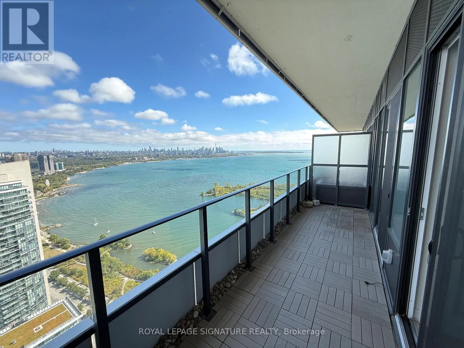 20 SHORE BREEZE DRIVE