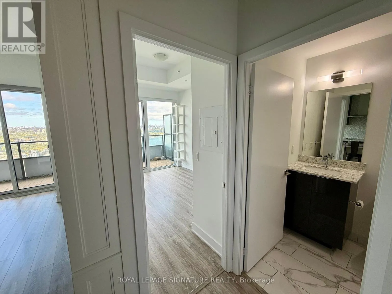 20 SHORE BREEZE DRIVE