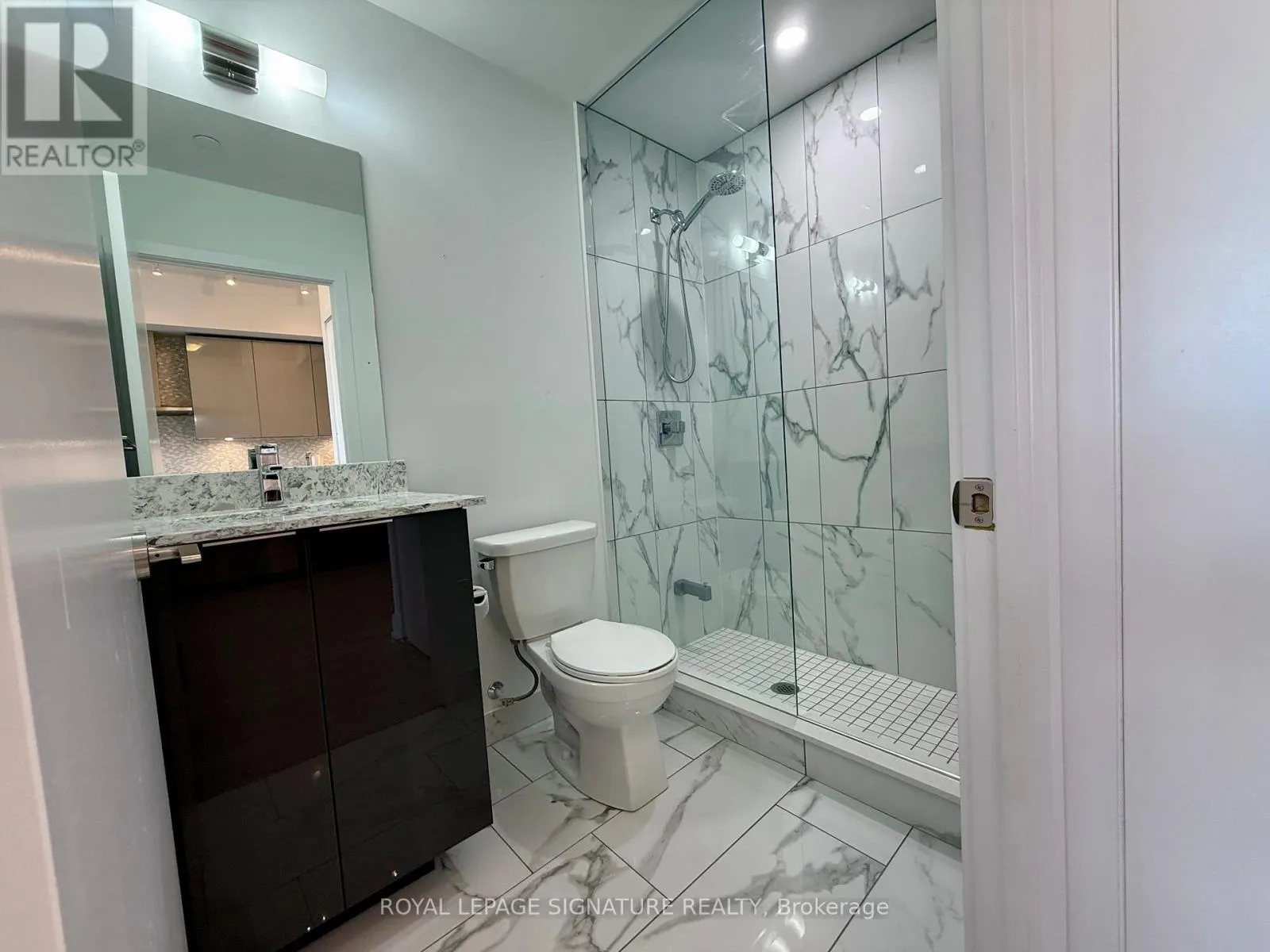 20 SHORE BREEZE DRIVE