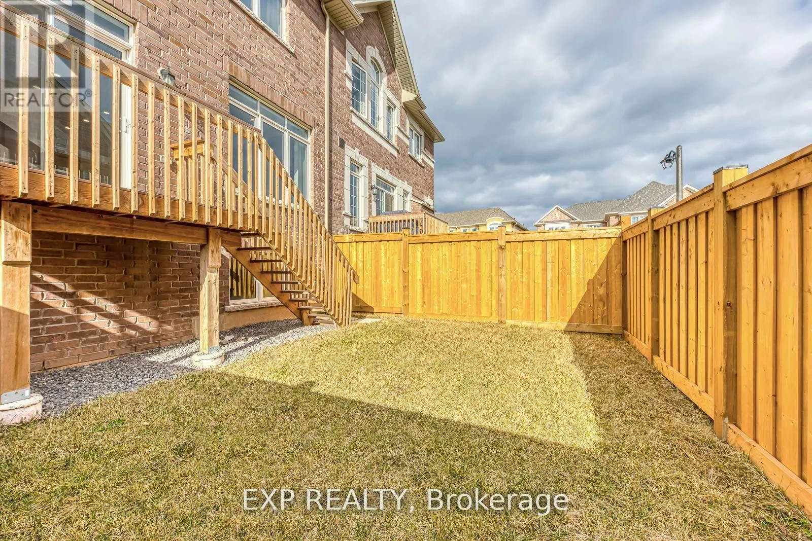 142 TOUCAN TRAIL