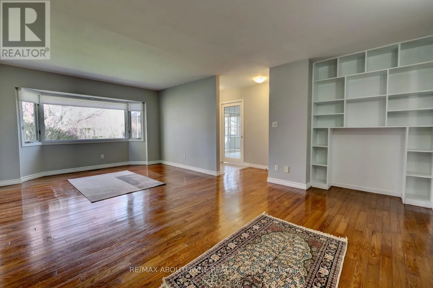 1493 BRIARWOOD CRESCENT