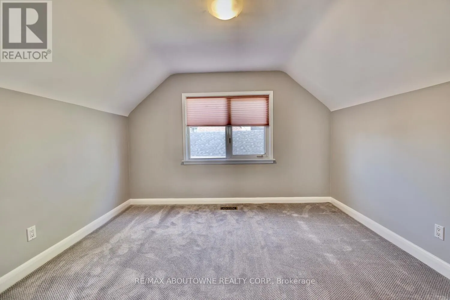 1493 BRIARWOOD CRESCENT