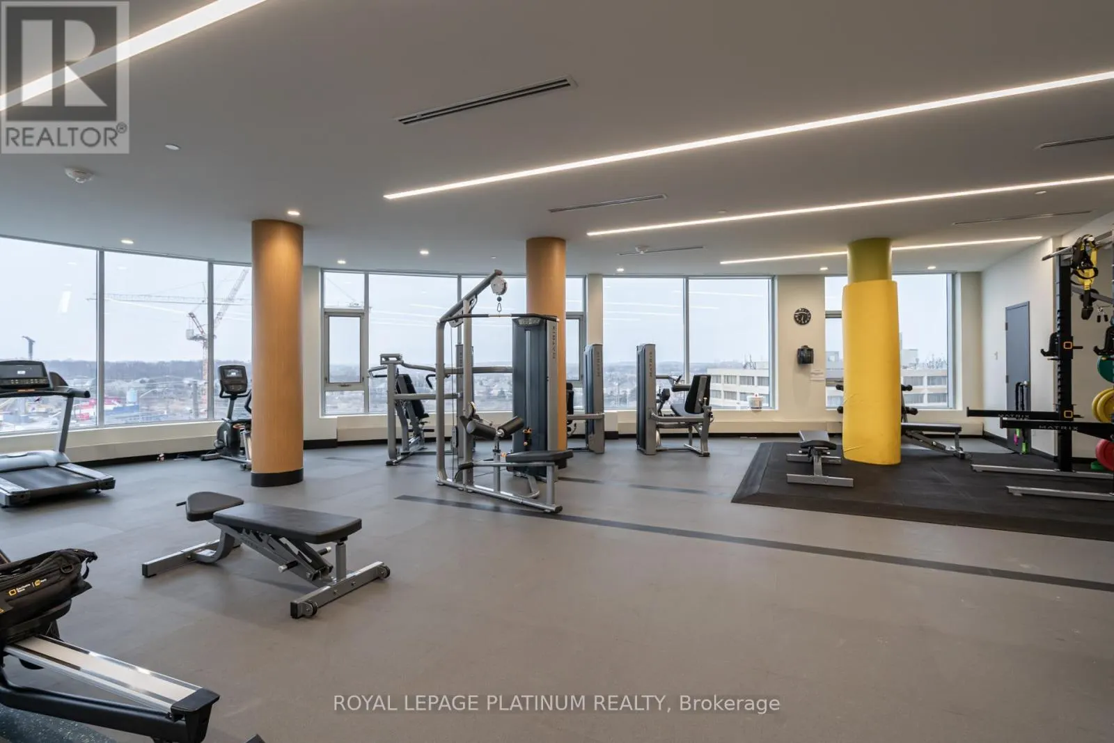 1514 - 2520 EGLINTON AVENUE W