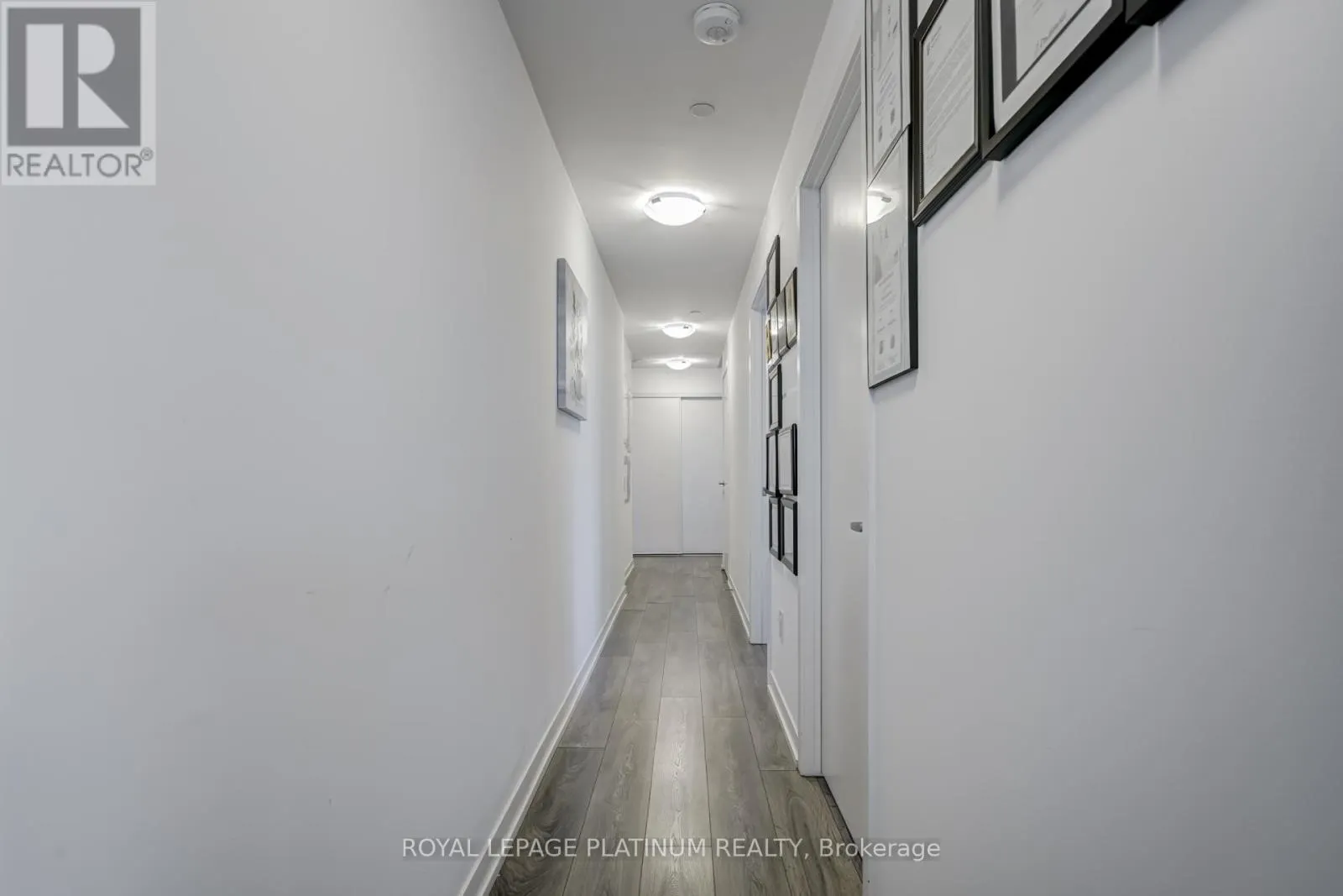 1514 - 2520 EGLINTON AVENUE W