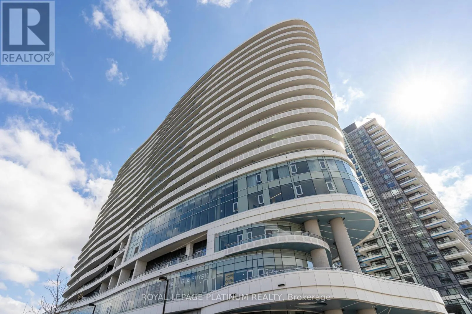 1514 - 2520 EGLINTON AVENUE W