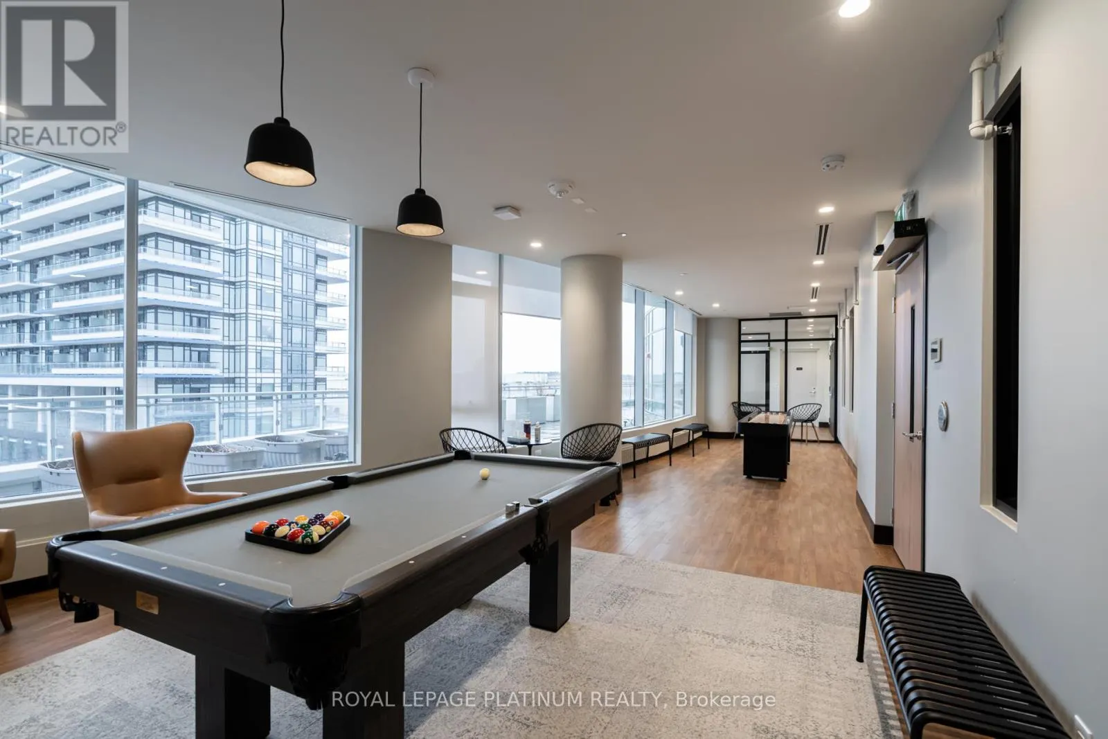 1514 - 2520 EGLINTON AVENUE W