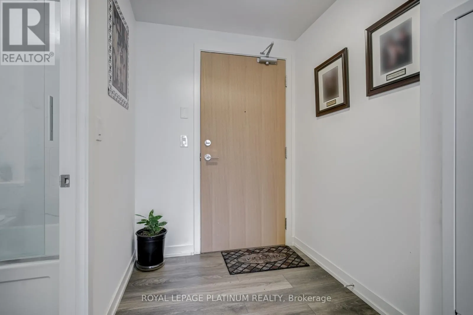 1514 - 2520 EGLINTON AVENUE W