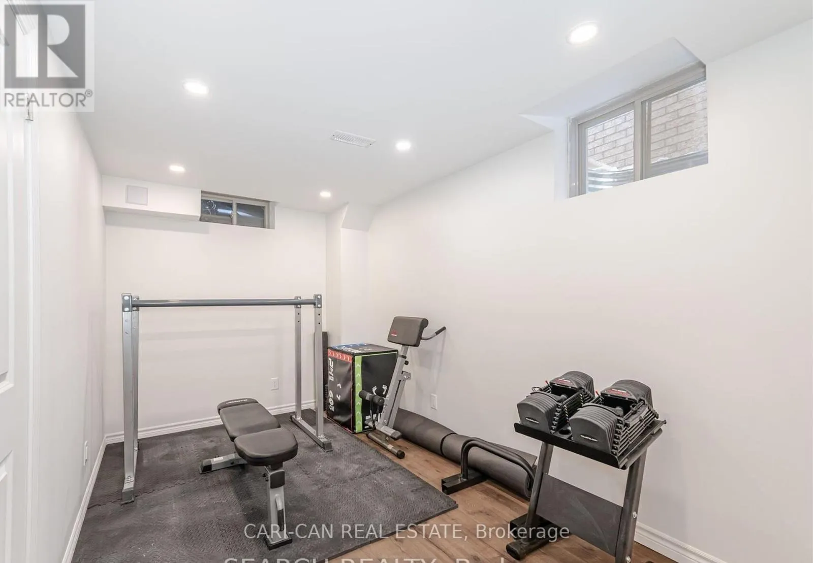 18 ANGELFISH ROAD