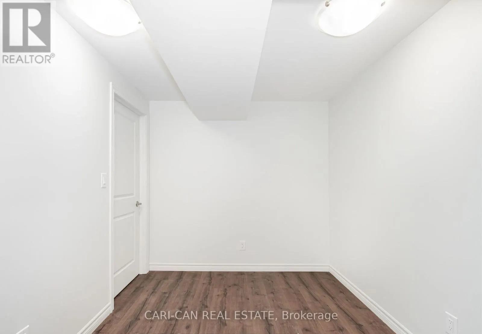 18 ANGELFISH ROAD