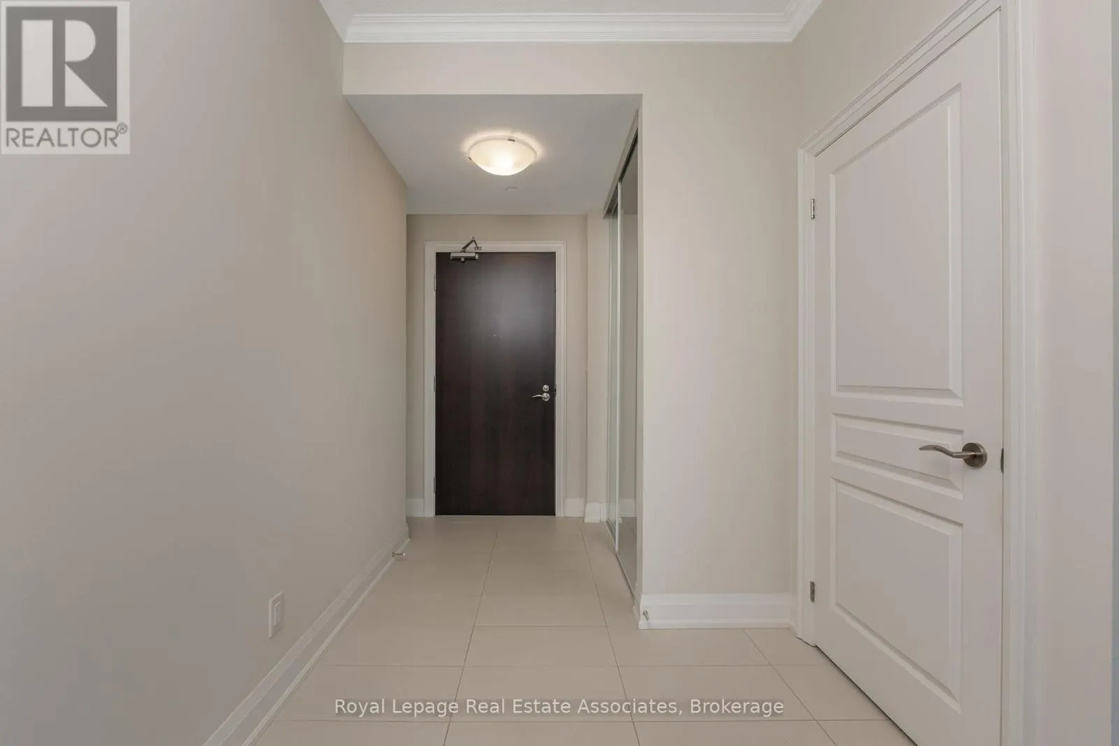 403 - 50 HALL ROAD