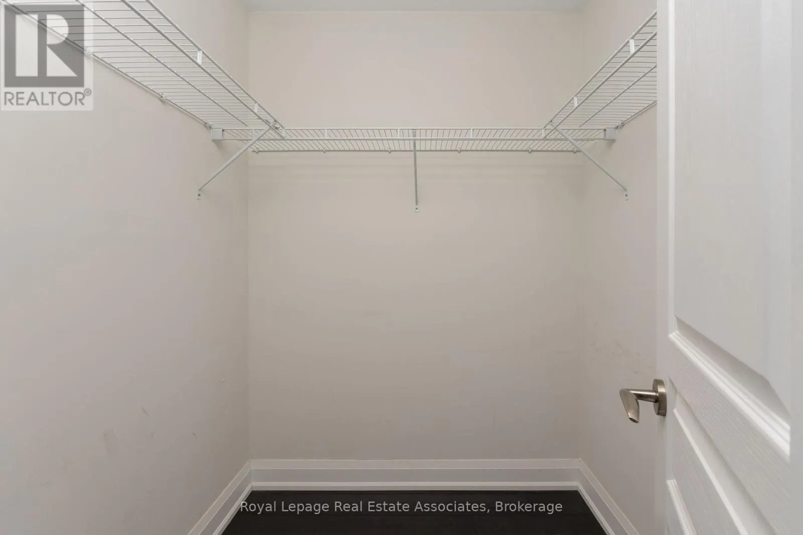403 - 50 HALL ROAD