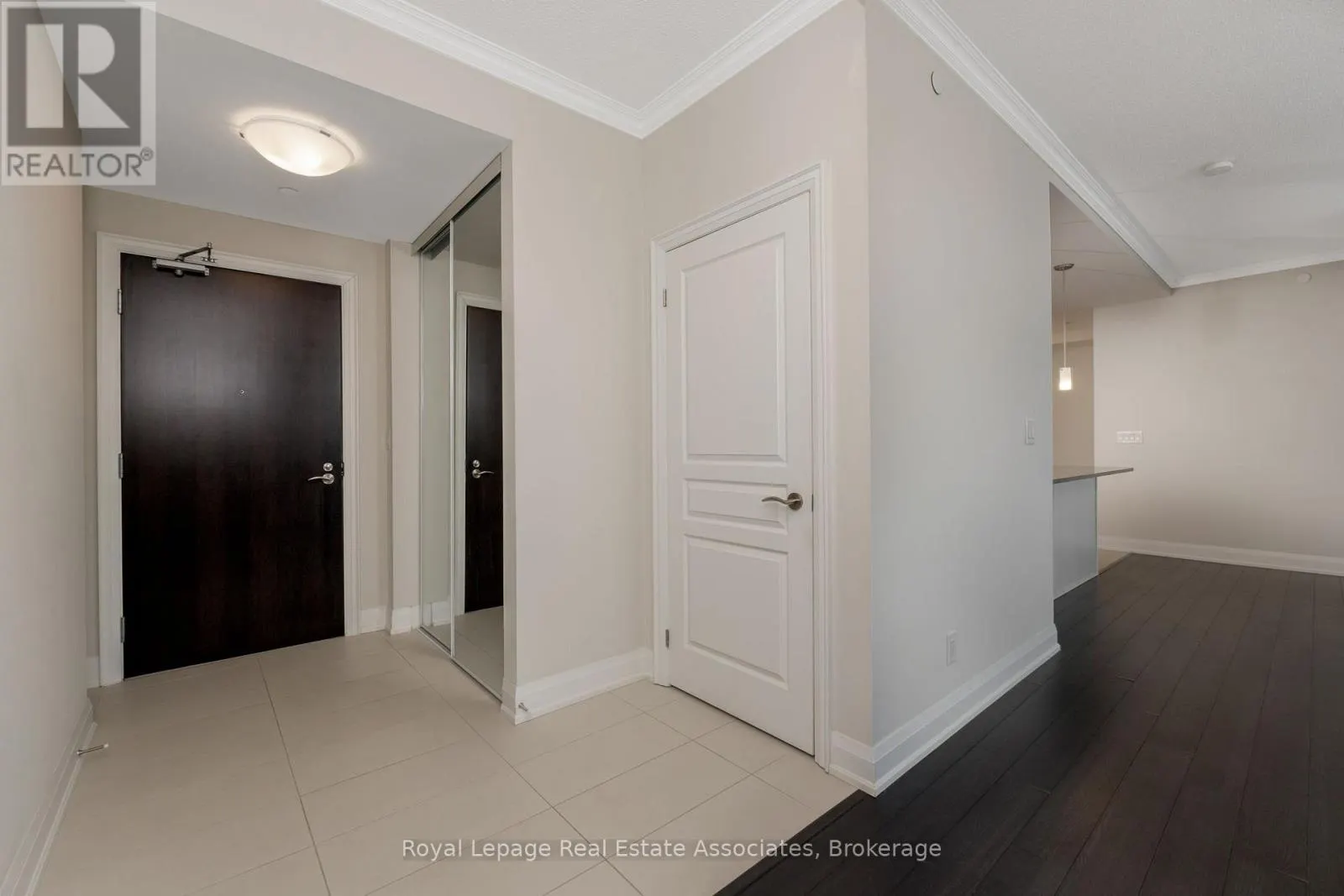 403 - 50 HALL ROAD
