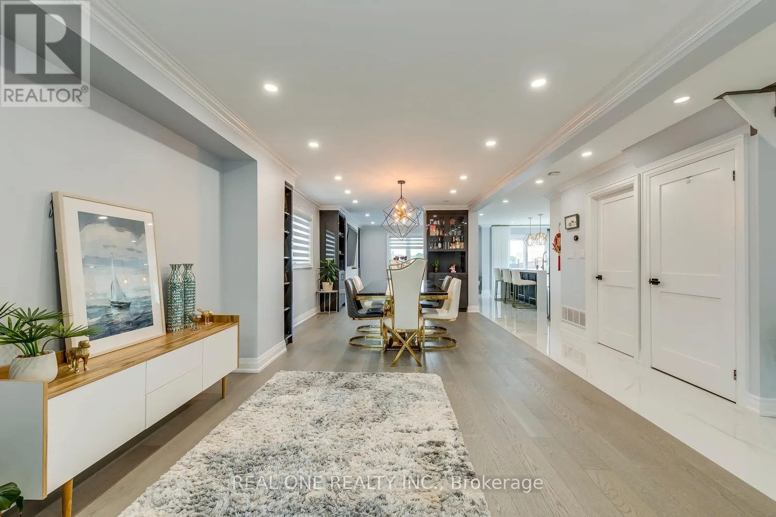 6150 DUFORD DRIVE