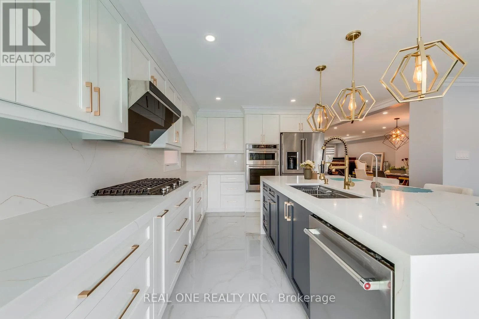 6150 DUFORD DRIVE