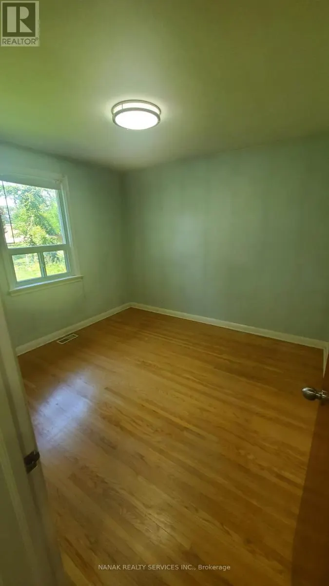 UPPER - 24 ALHART DRIVE
