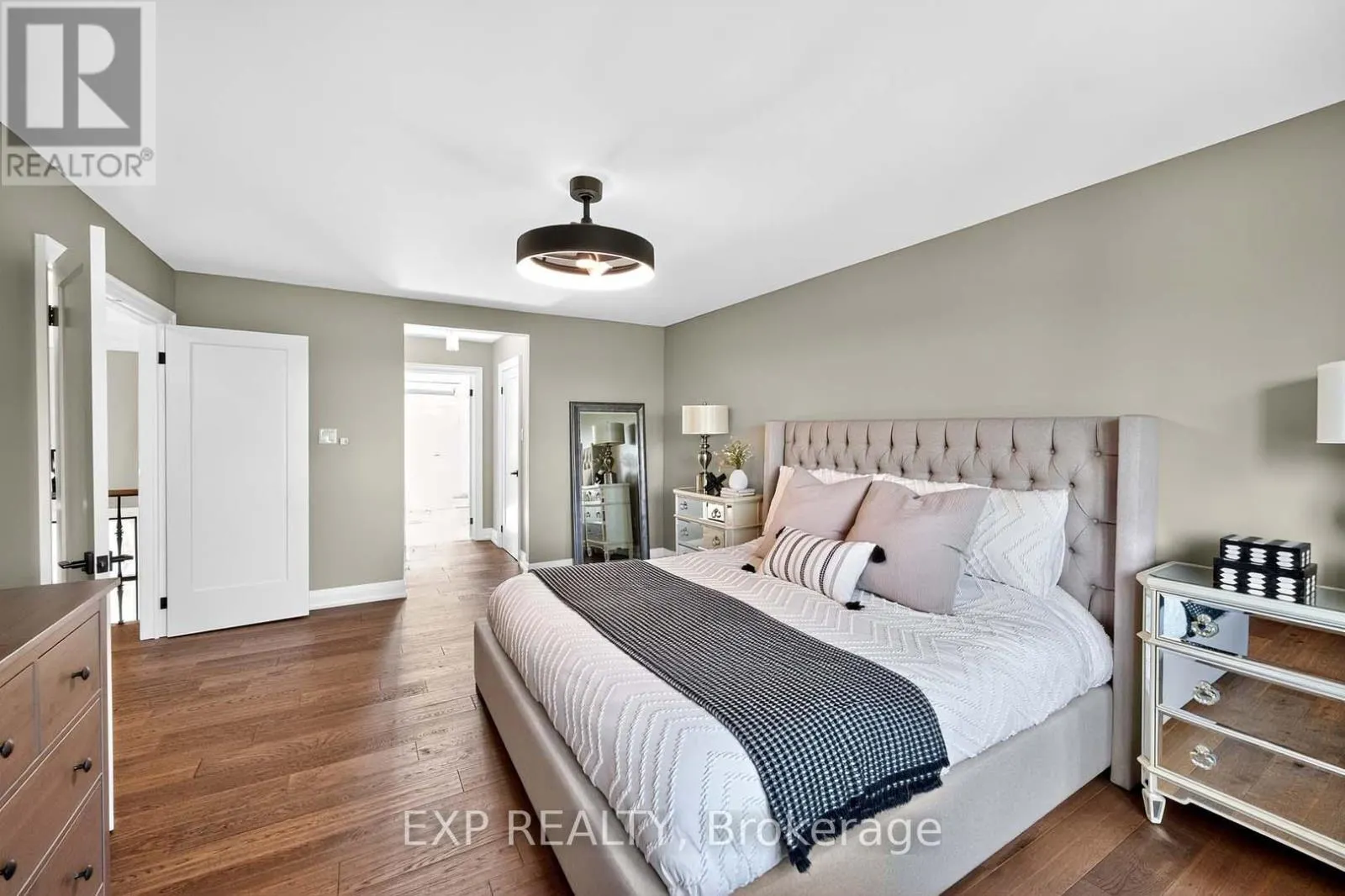 27 GRIST MILL DRIVE