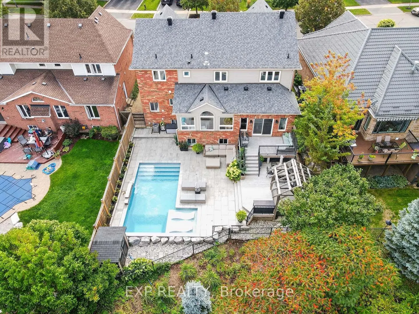 27 GRIST MILL DRIVE