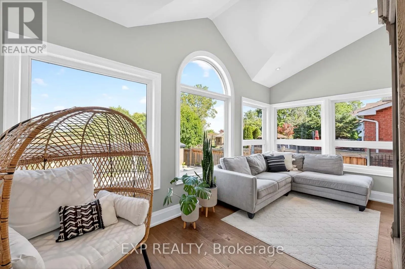 27 GRIST MILL DRIVE