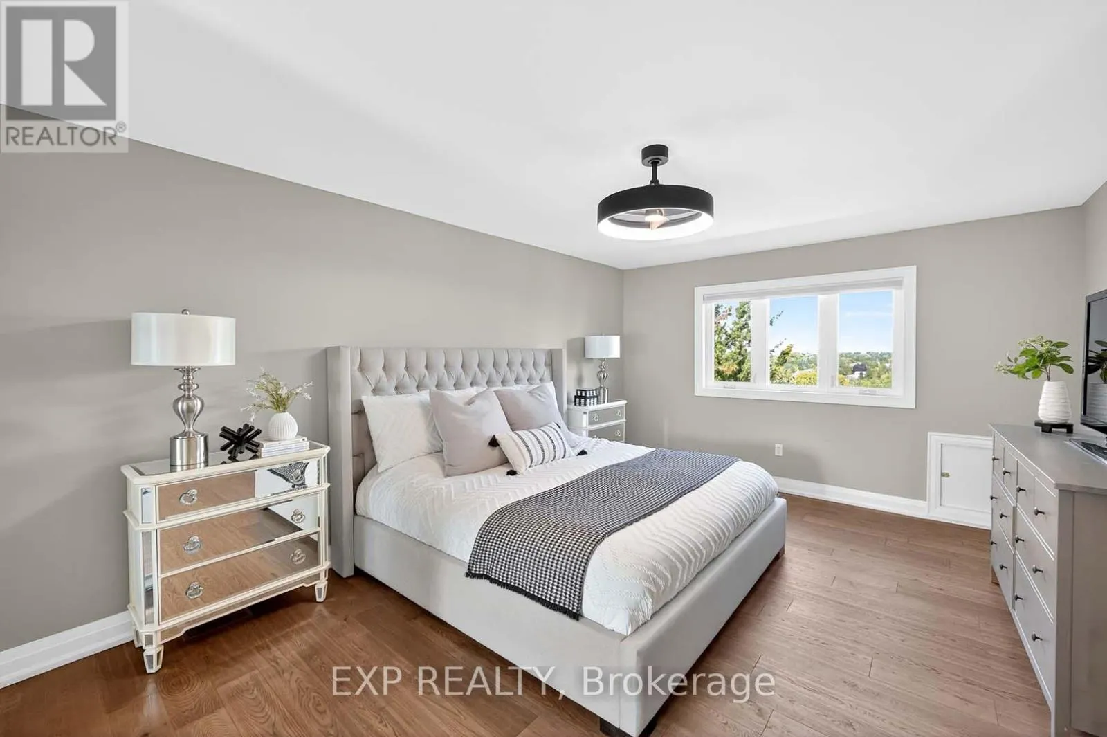 27 GRIST MILL DRIVE