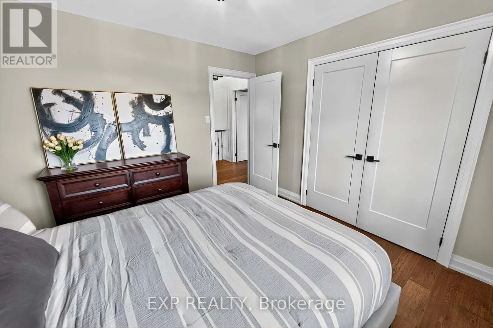 27 GRIST MILL DRIVE
