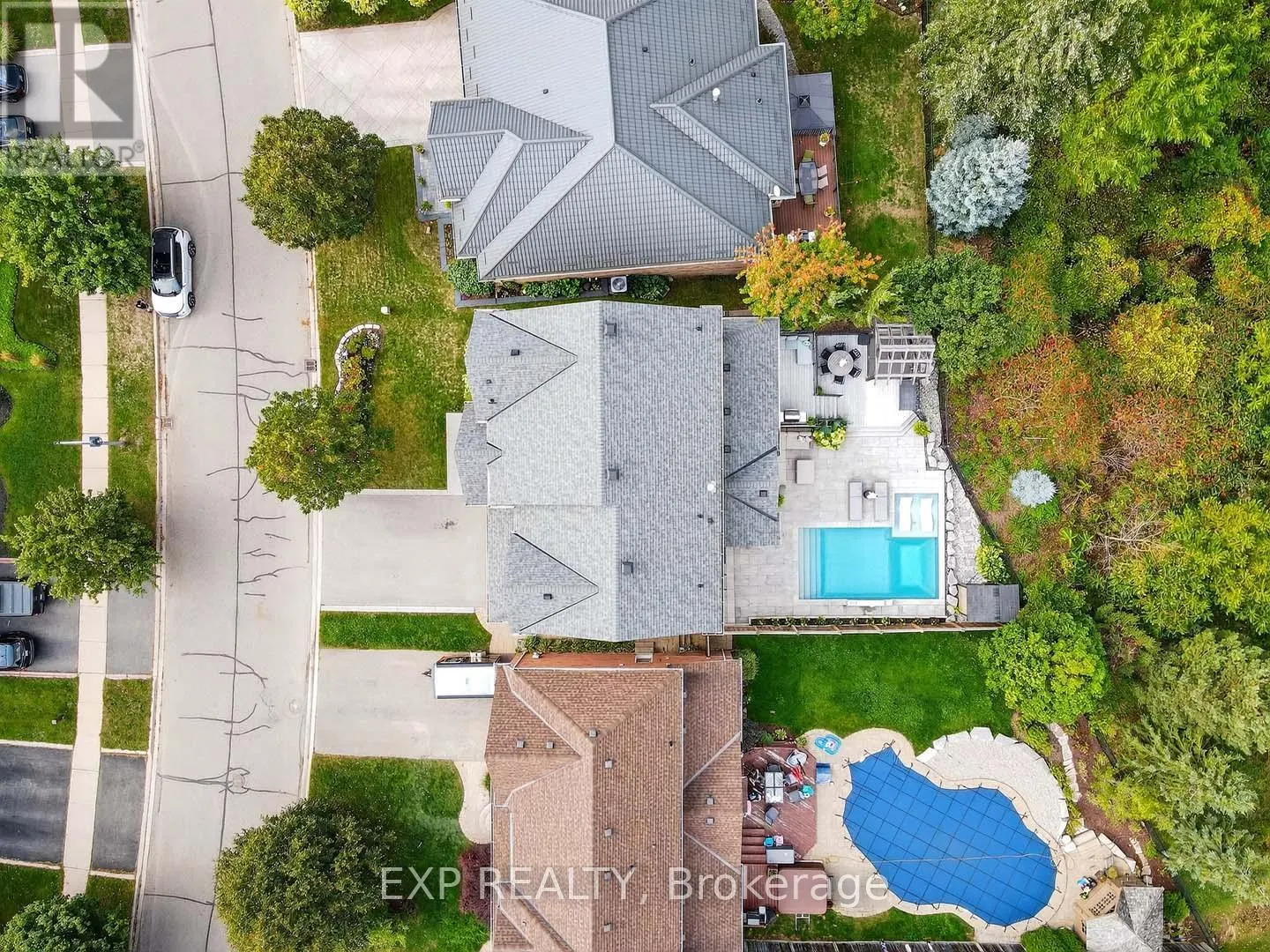 27 GRIST MILL DRIVE