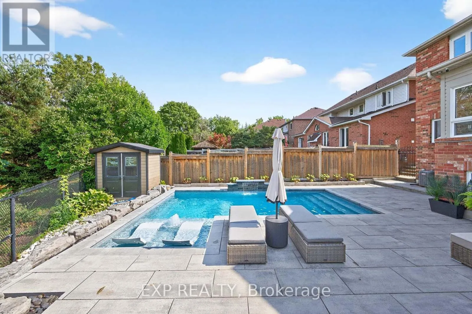 27 GRIST MILL DRIVE