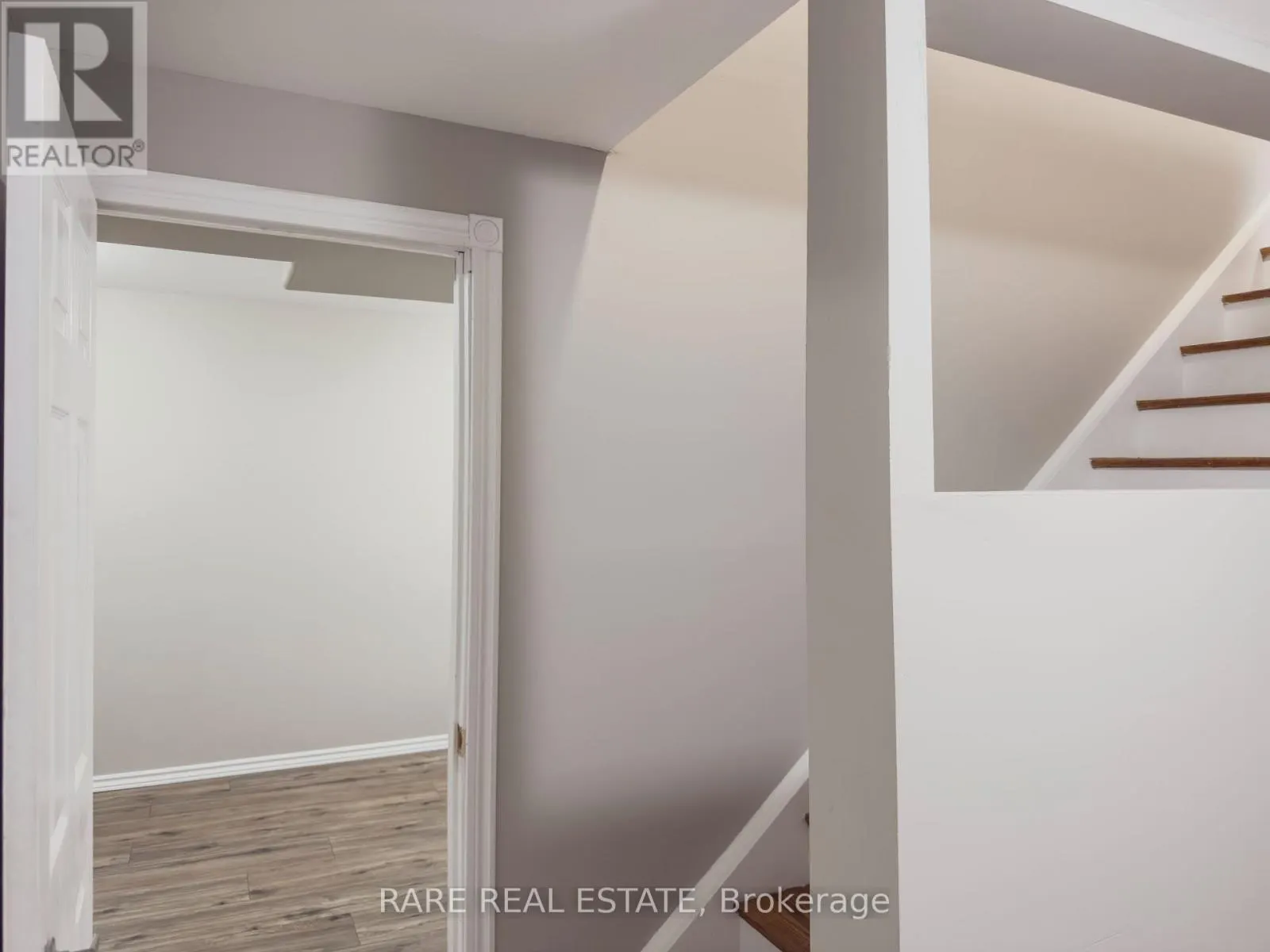 75A DAWSON ROAD E