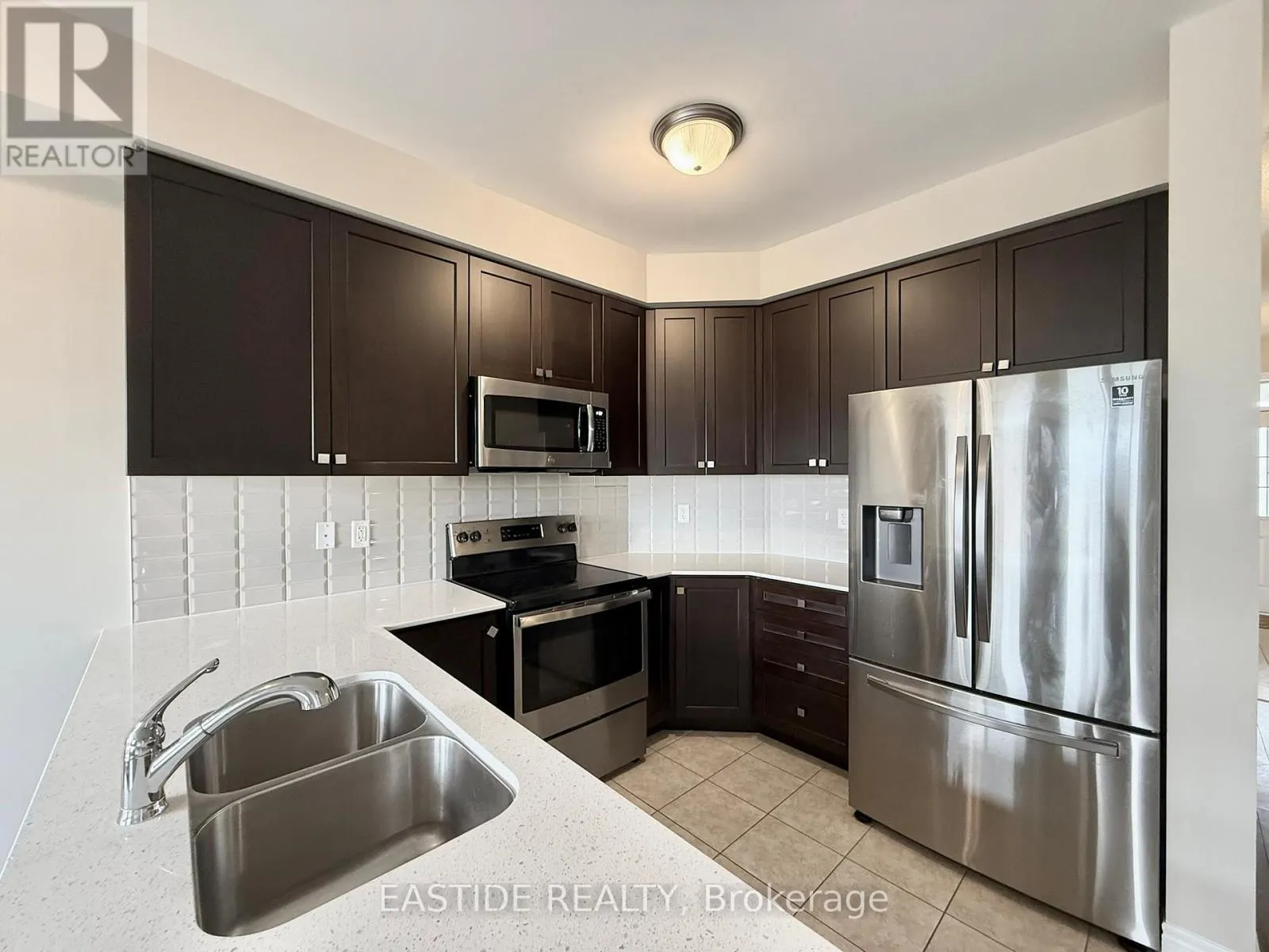 116 FINEGAN CIRCLE