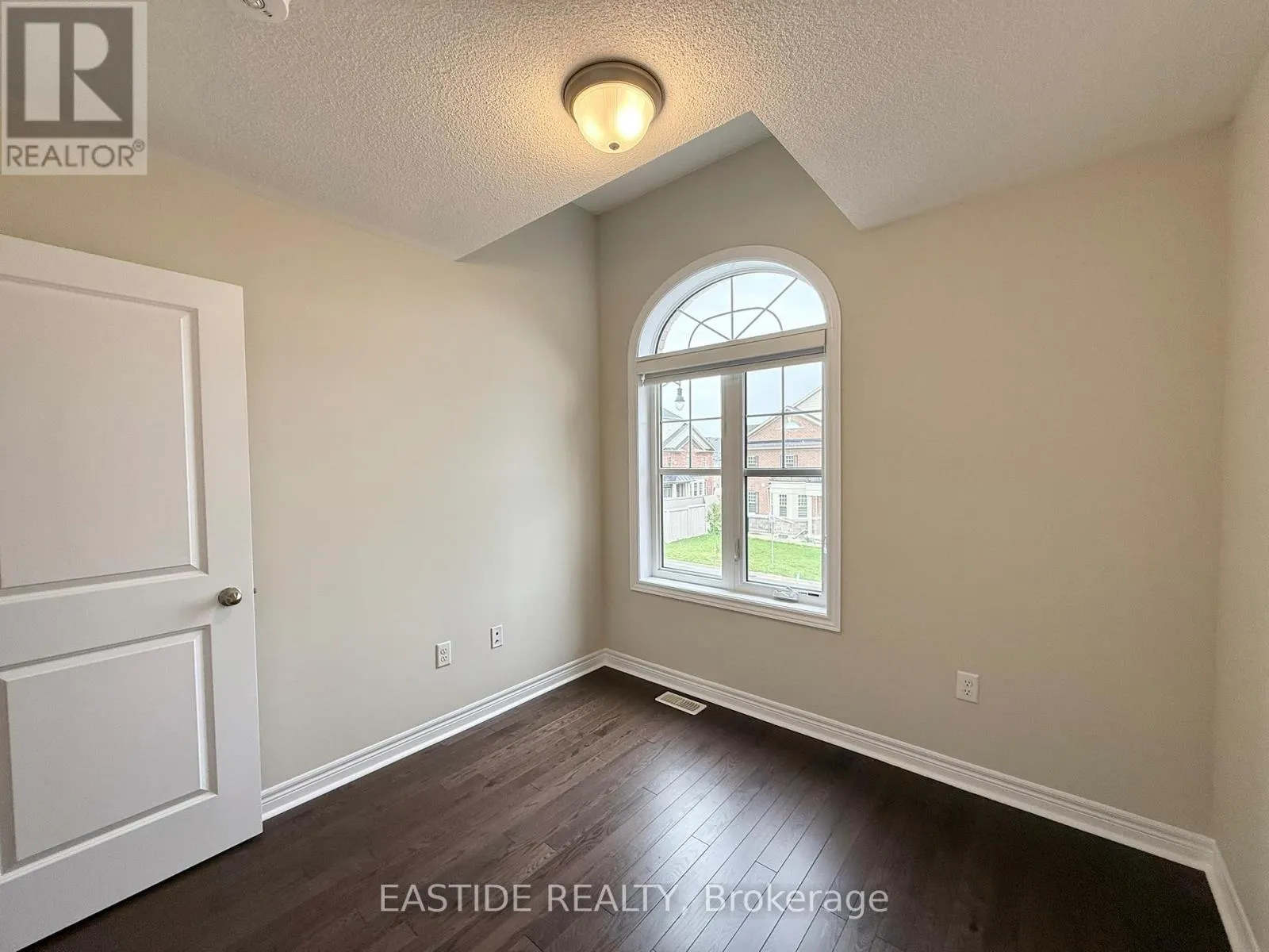 116 FINEGAN CIRCLE