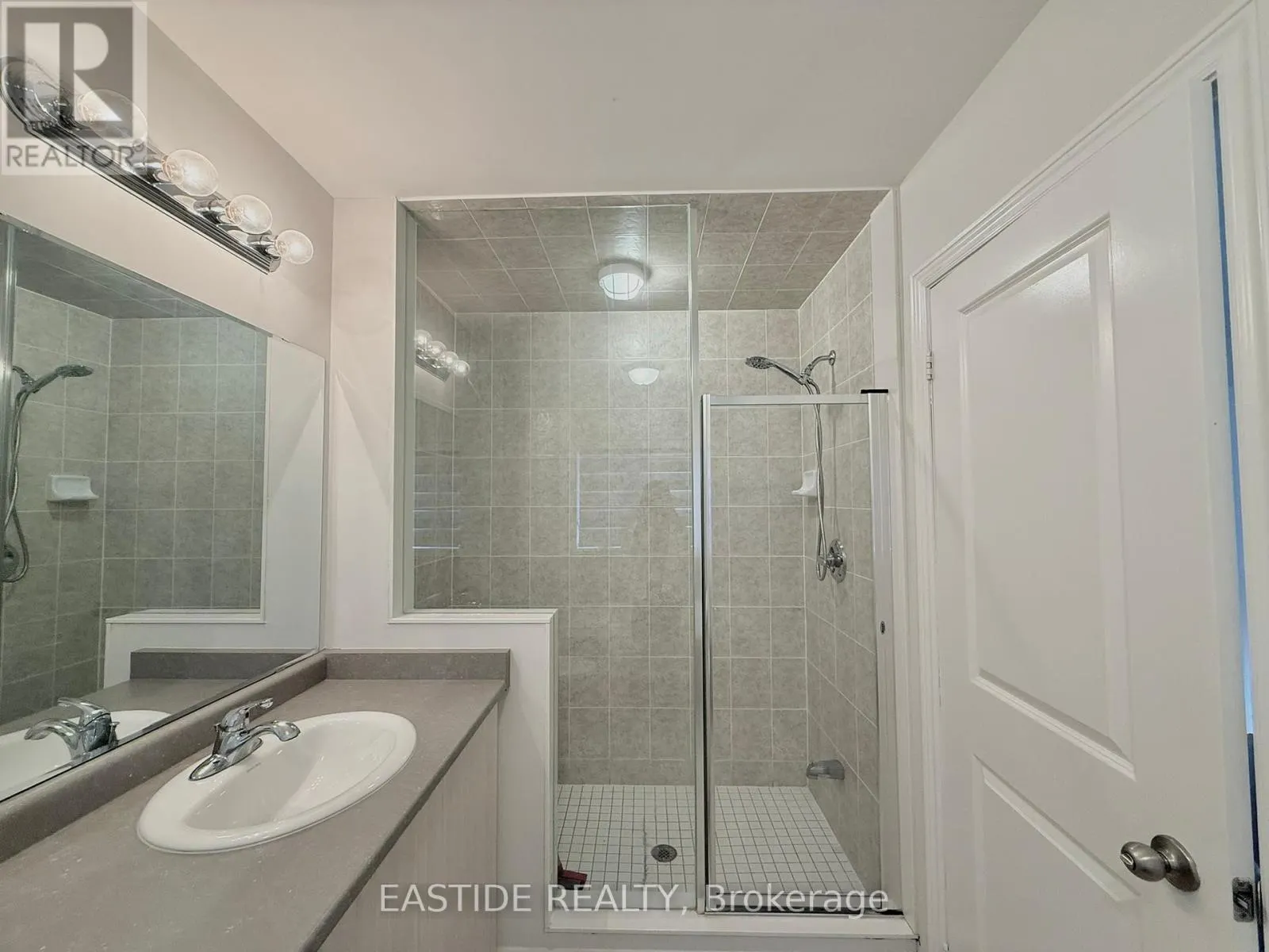 118 FINEGAN CIRCLE