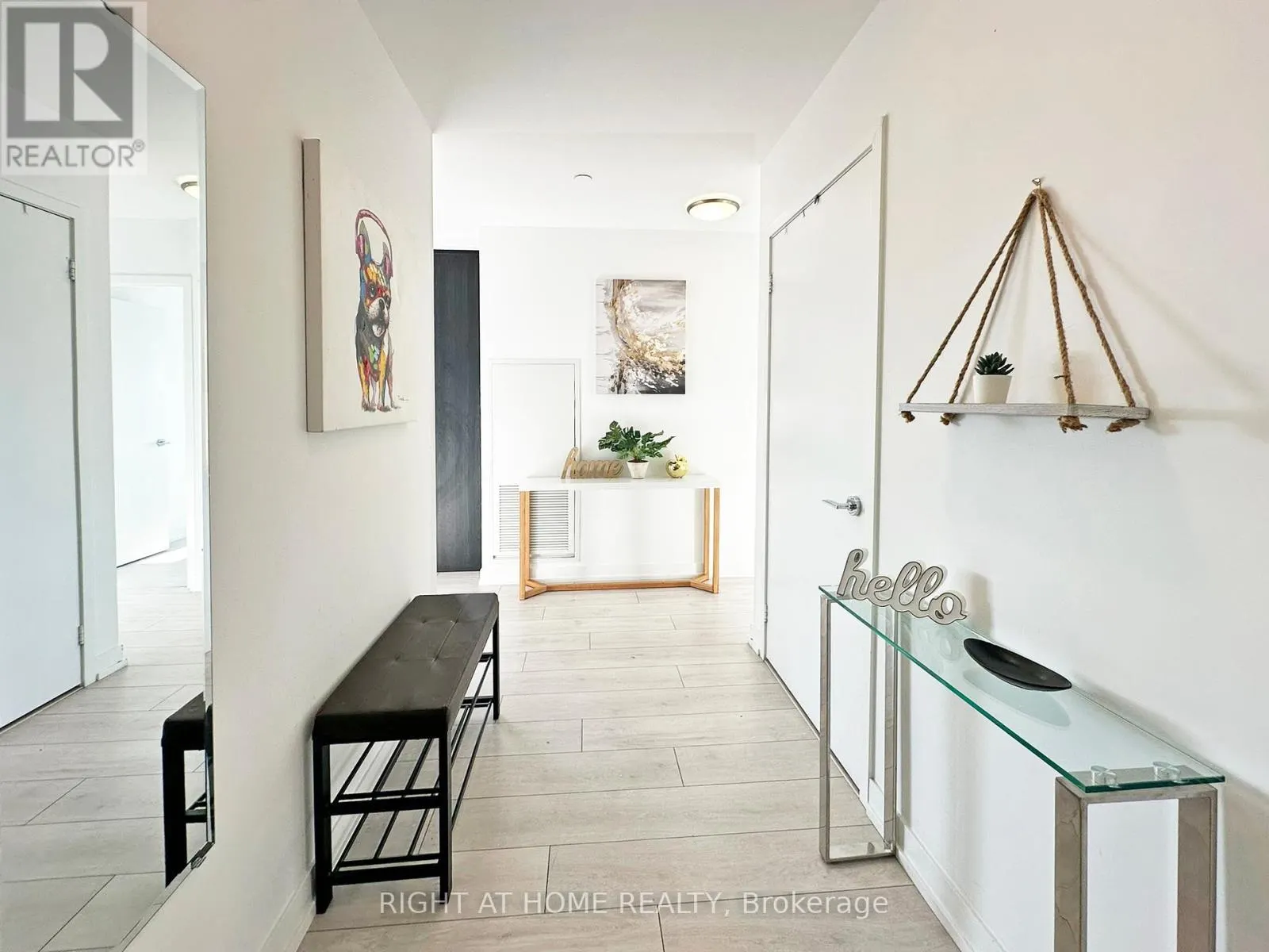 LPH12 - 270 DUFFERIN STREET