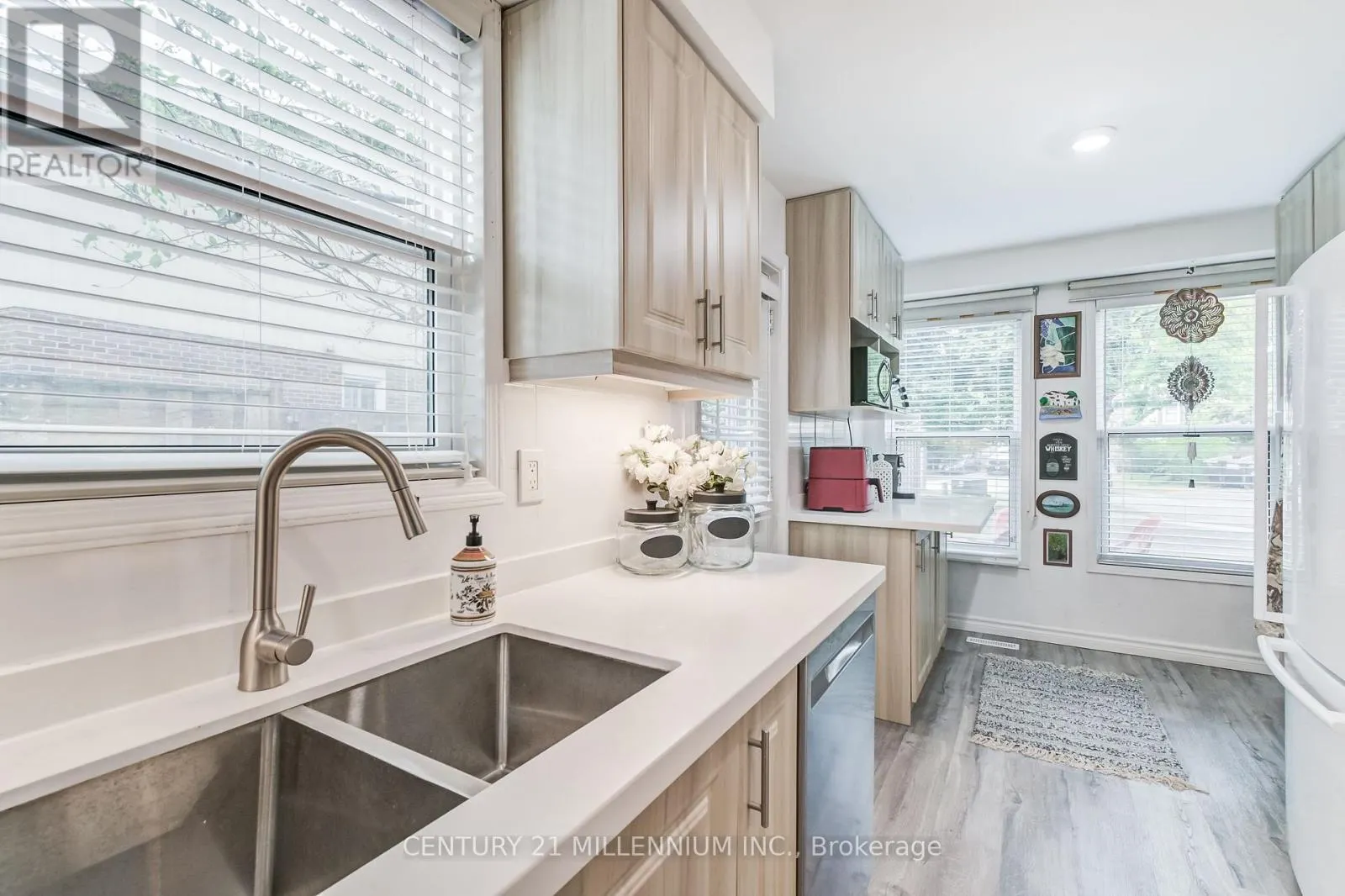 6959 CADIZ CRESCENT