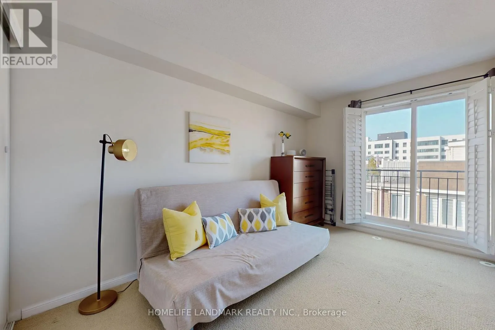 310 - 60 JOE SHUSTER WAY