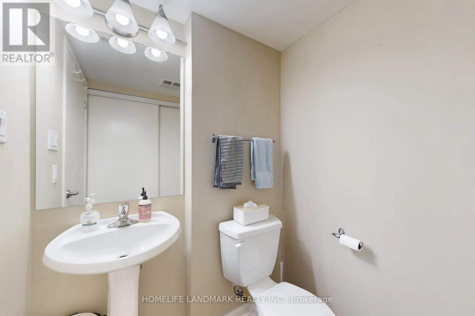 310 - 60 JOE SHUSTER WAY