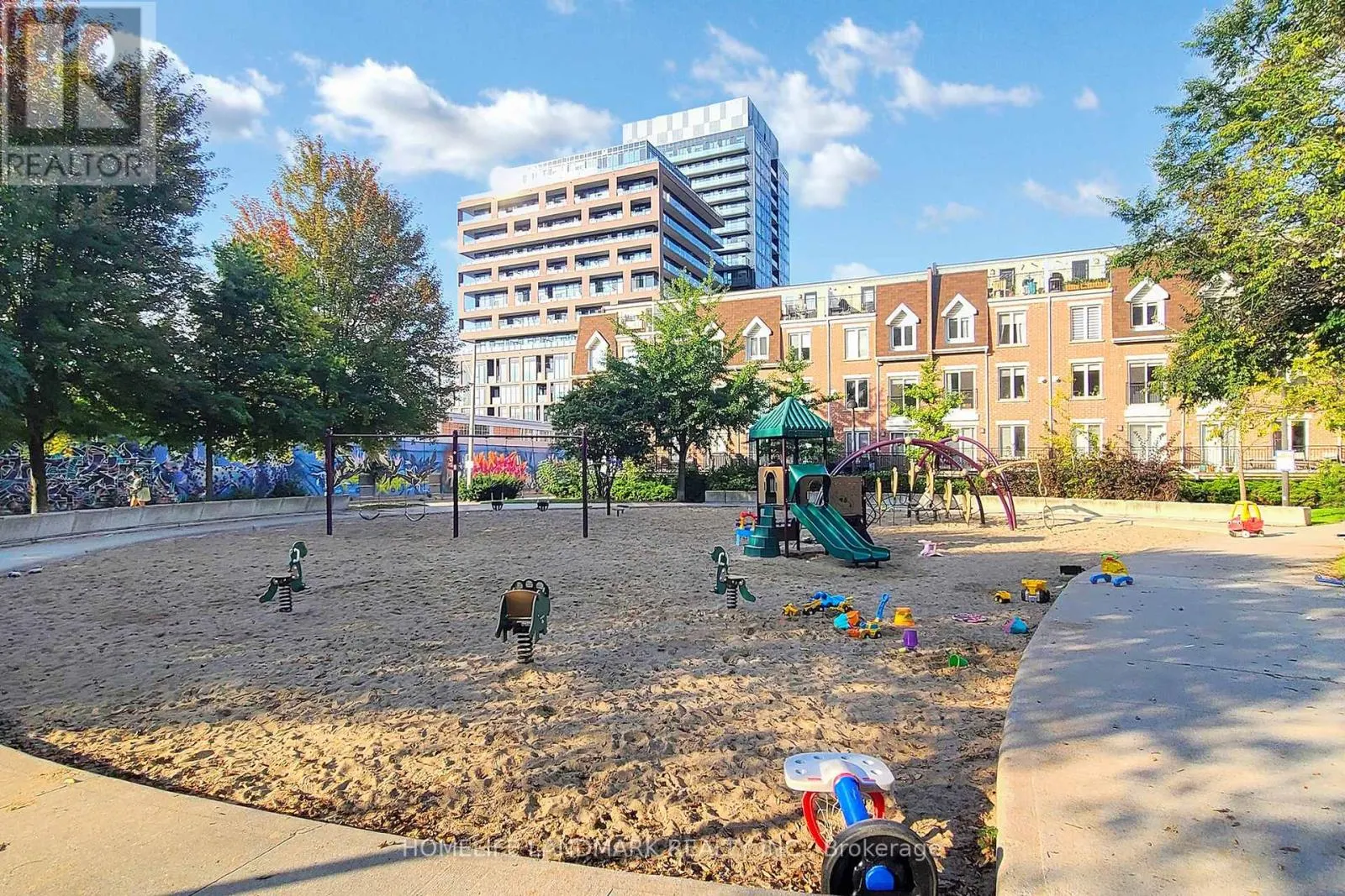 310 - 60 JOE SHUSTER WAY