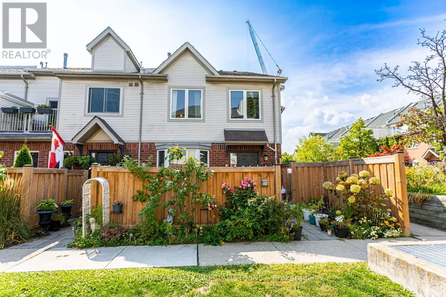 26 - 1231 PARKWEST PLACE