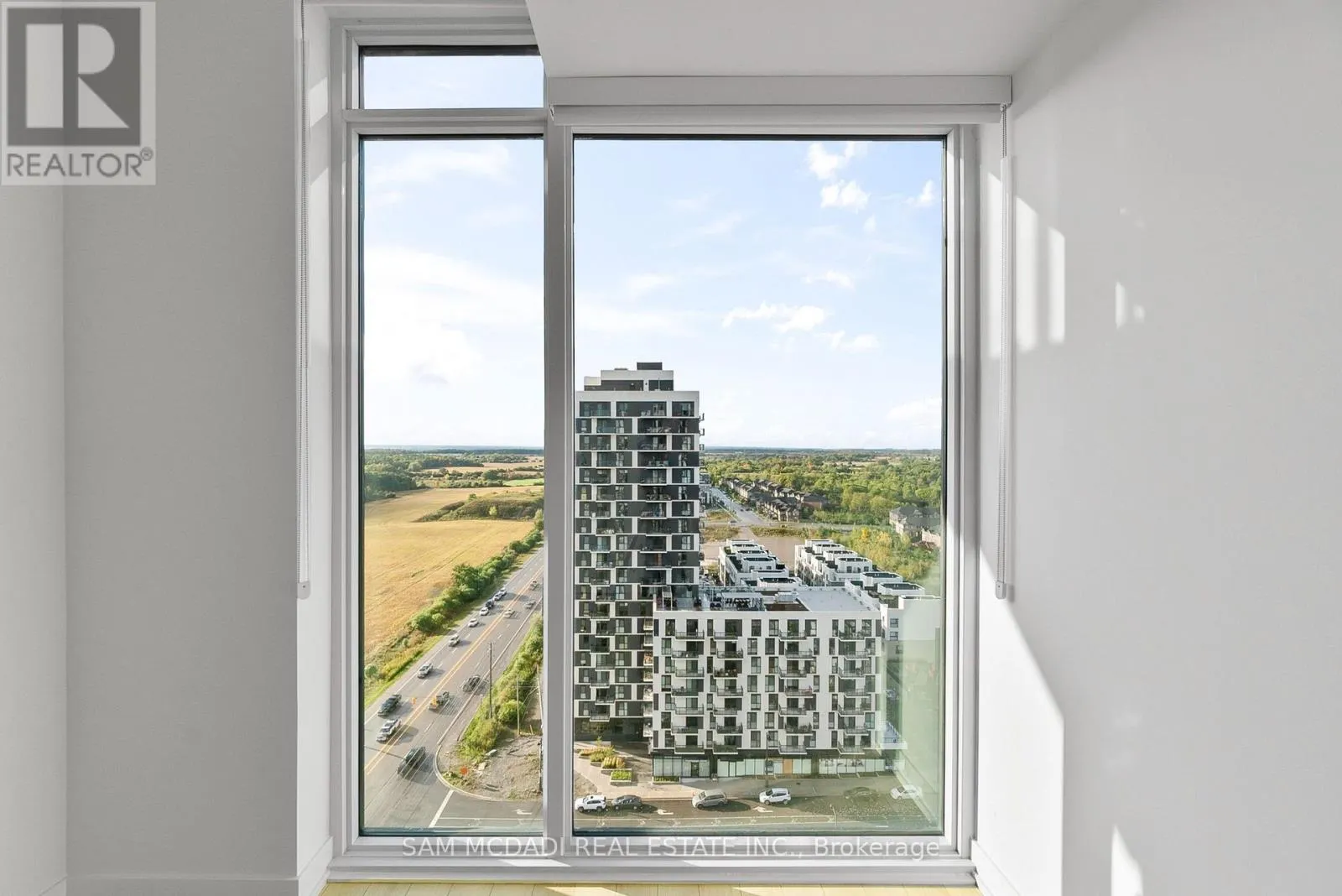 1805 - 3079 TRAFALGAR ROAD