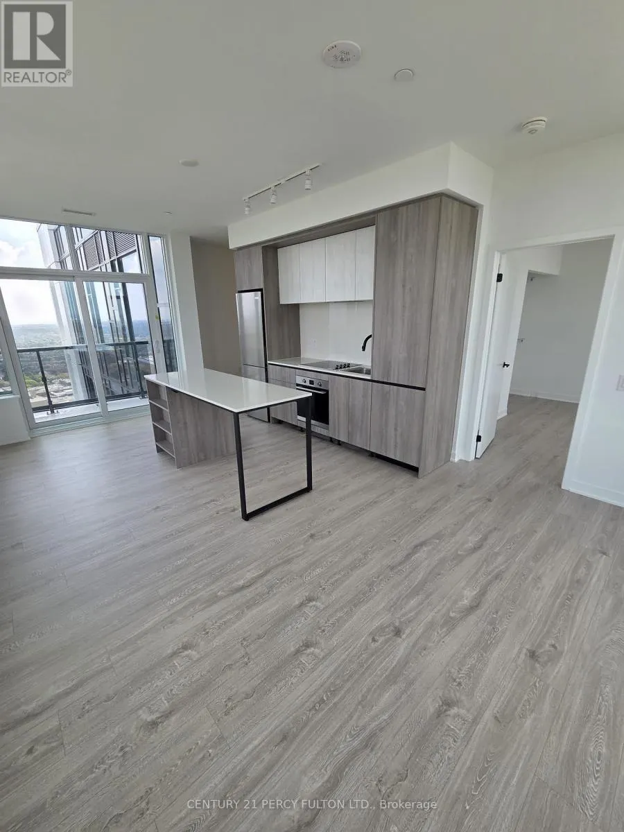 2710 - 2495 EGLINTON AVENUE W