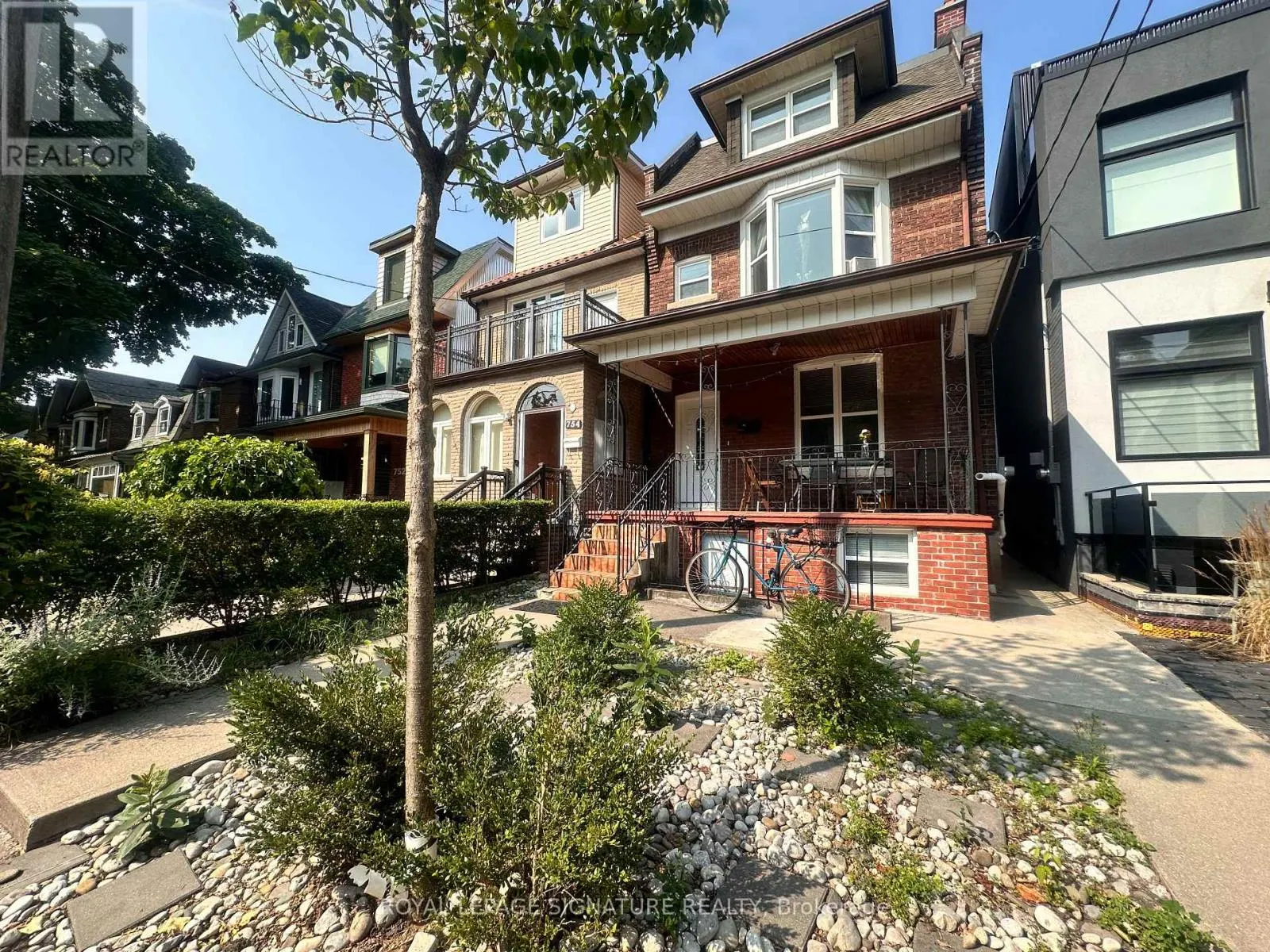 LOWER - 756 CRAWFORD STREET