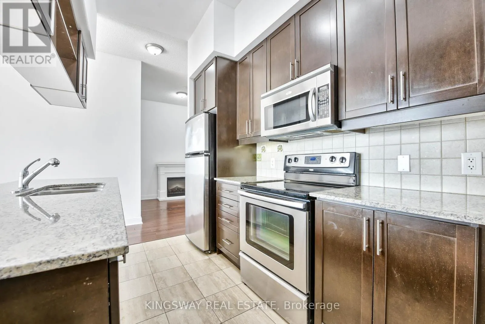 3404 - 80 ABSOLUTE AVENUE