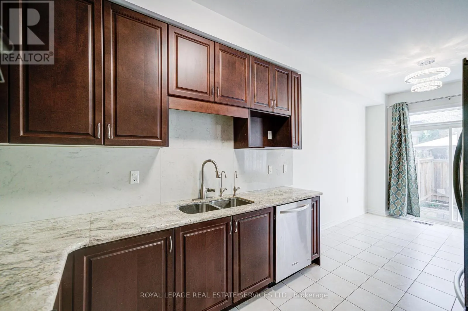 3251 EDWYNA DRIVE