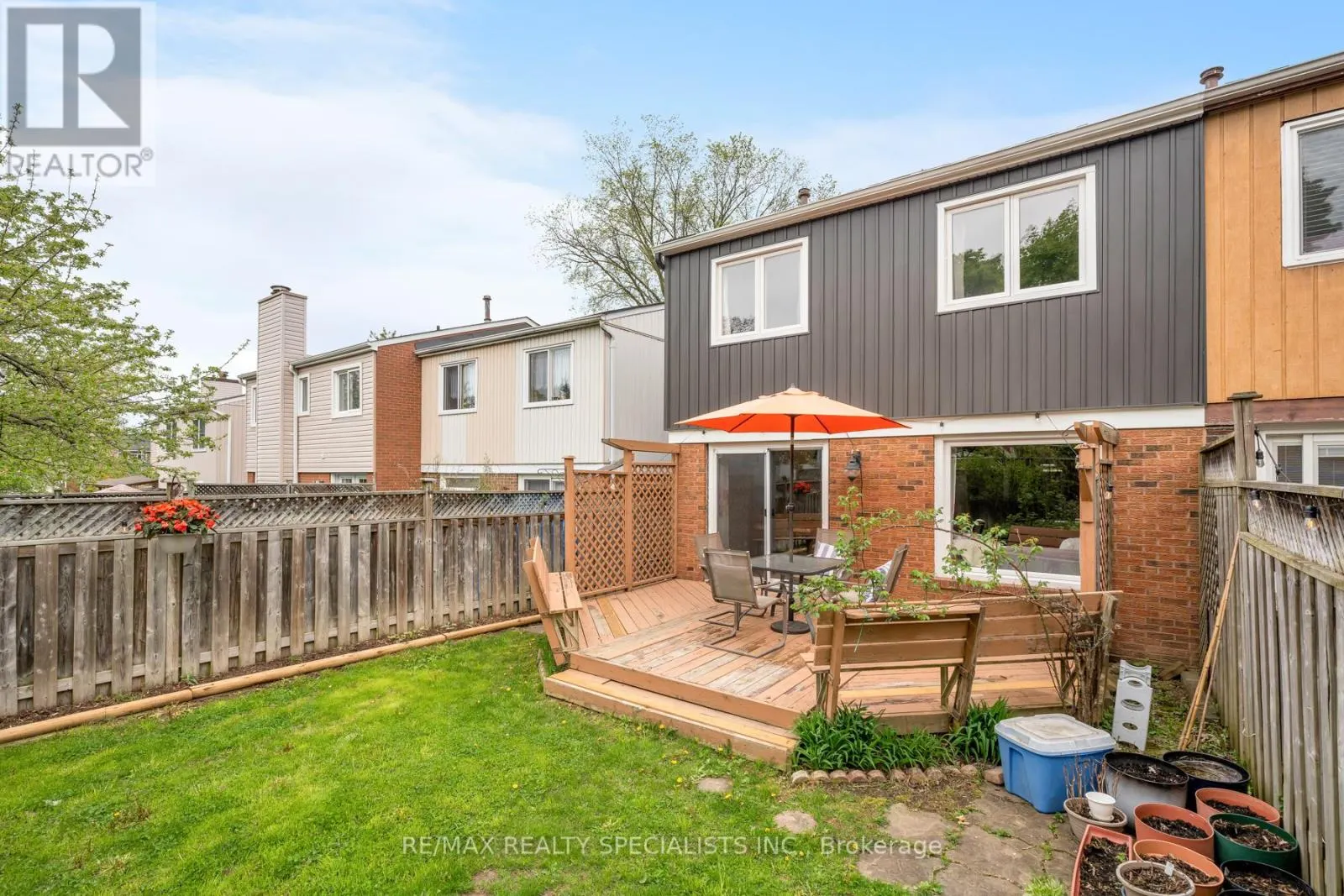 3502 ASH ROW CRESCENT