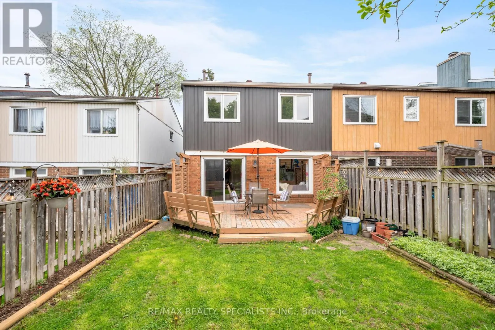 3502 ASH ROW CRESCENT