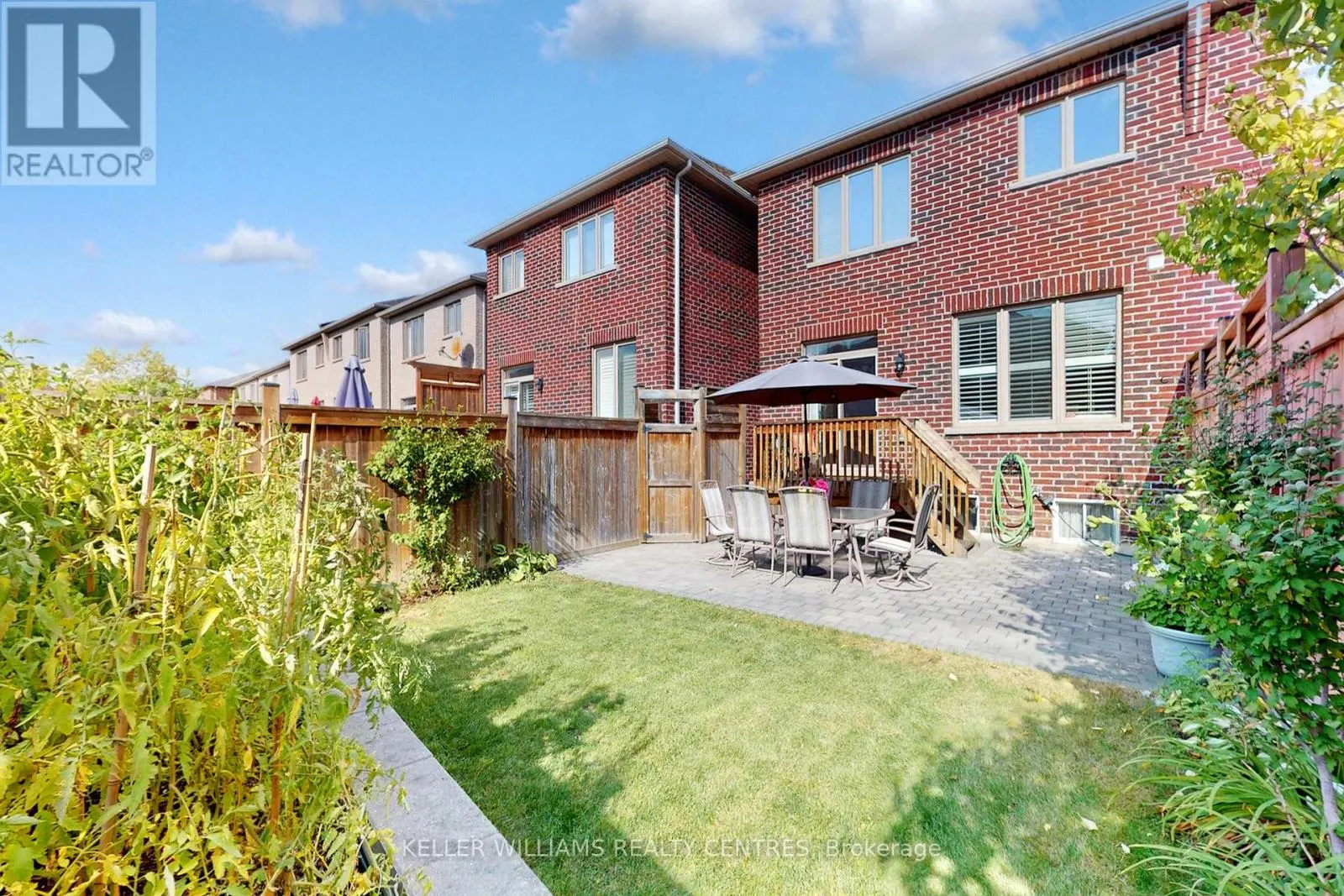 19 DIAMOND LEAF LANE