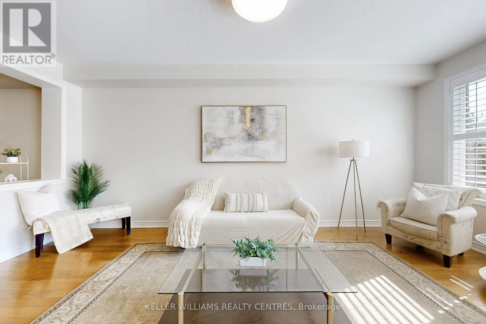 19 DIAMOND LEAF LANE