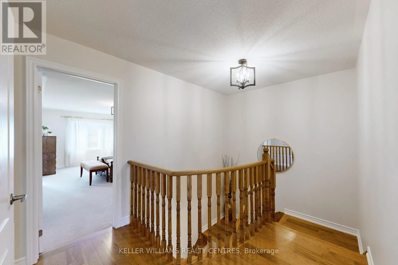 19 DIAMOND LEAF LANE