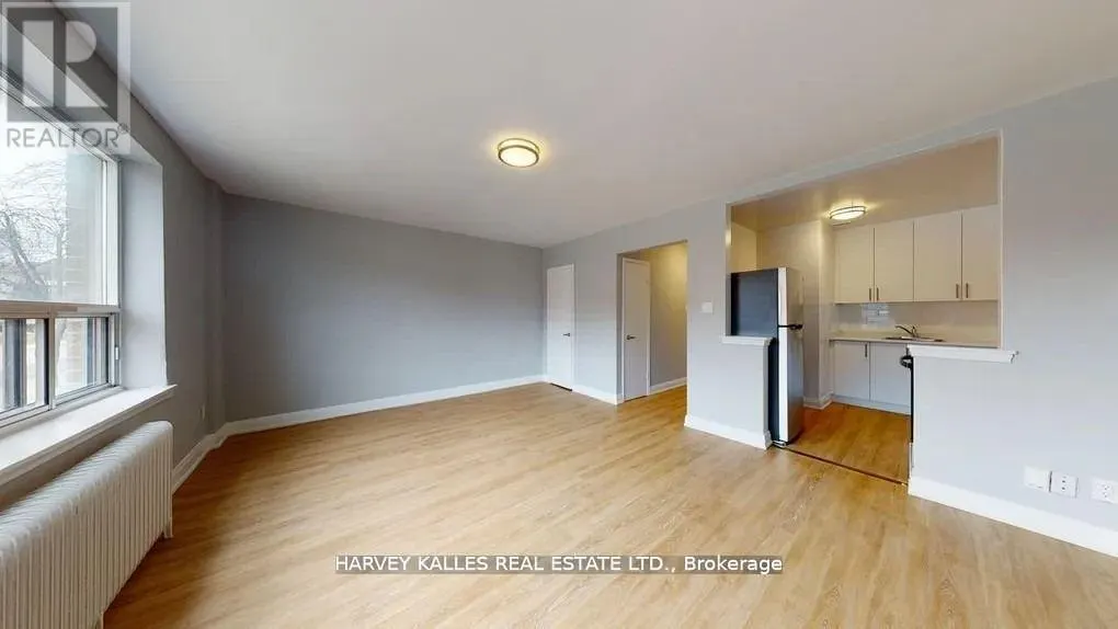 209 - 31 CLEARVIEW HEIGHTS