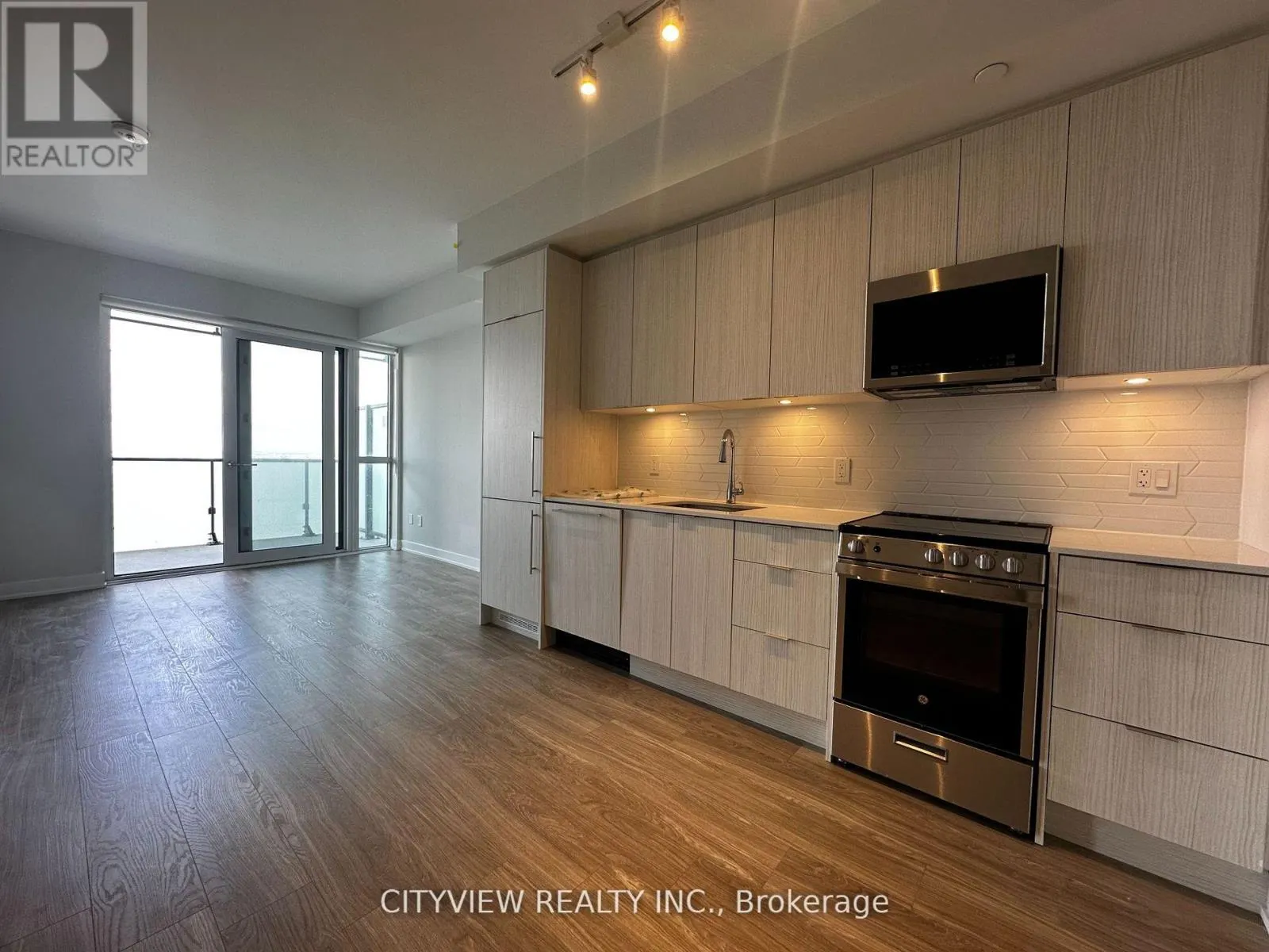 1809 - 430 SQUARE ONE DRIVE